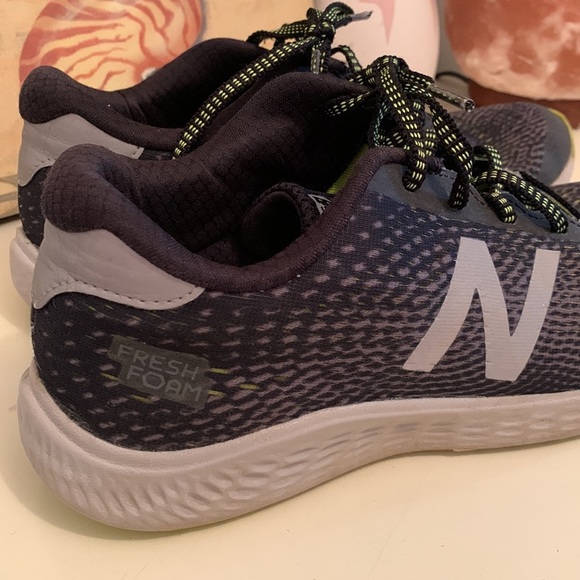 New Balance running , walking, gym sneakers size 7.5 ( mens 5.5) - Picture 3 of 8
